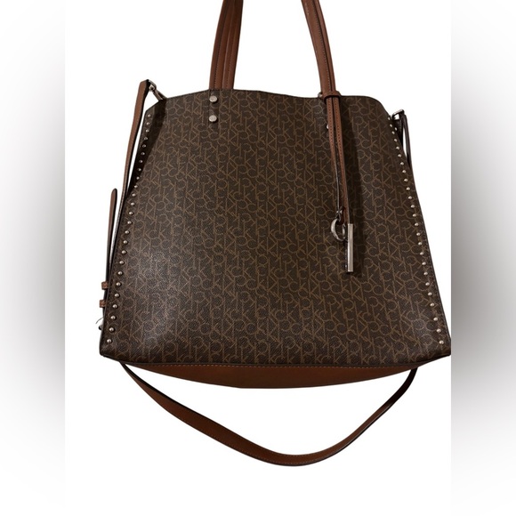 Calvin Klein tote bag monogram with silver studs on both sides - Picture 2 of 9